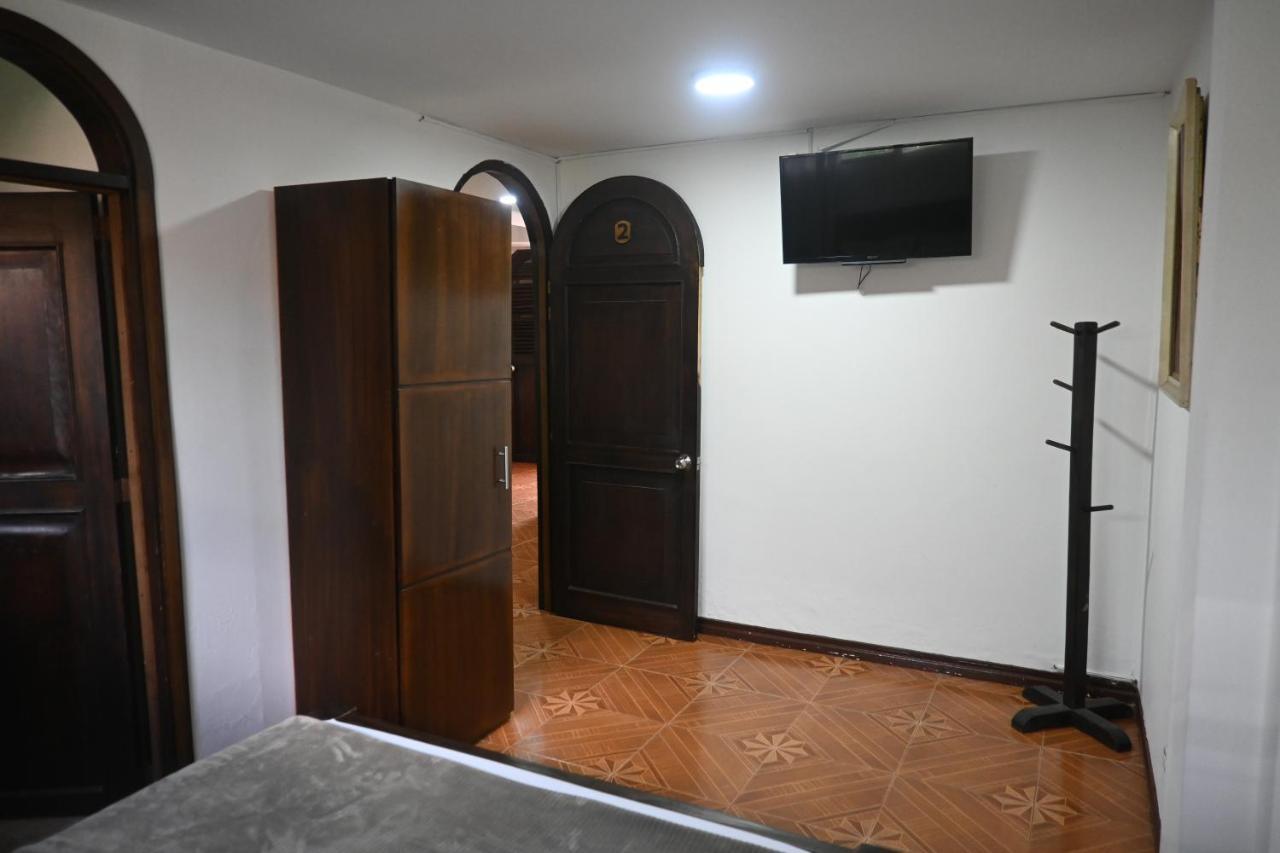 Hotel De Mi Pueblo